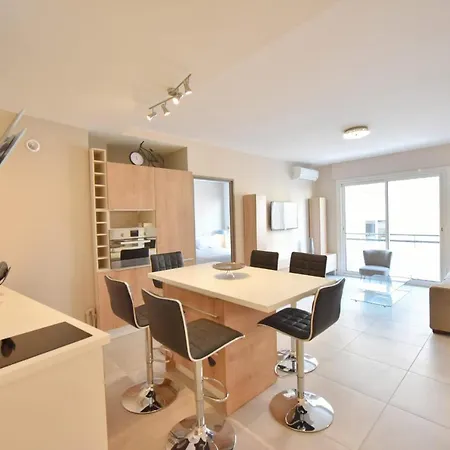 Apartment 3-room In The Heart Of Cannes