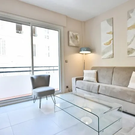 3-room In The Heart Of Apartment Cannes