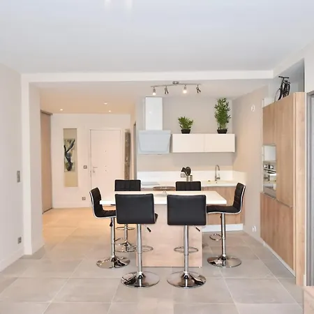 3-room In The Heart Of * Cannes