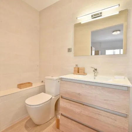 Apartment 3-room In The Heart Of *
